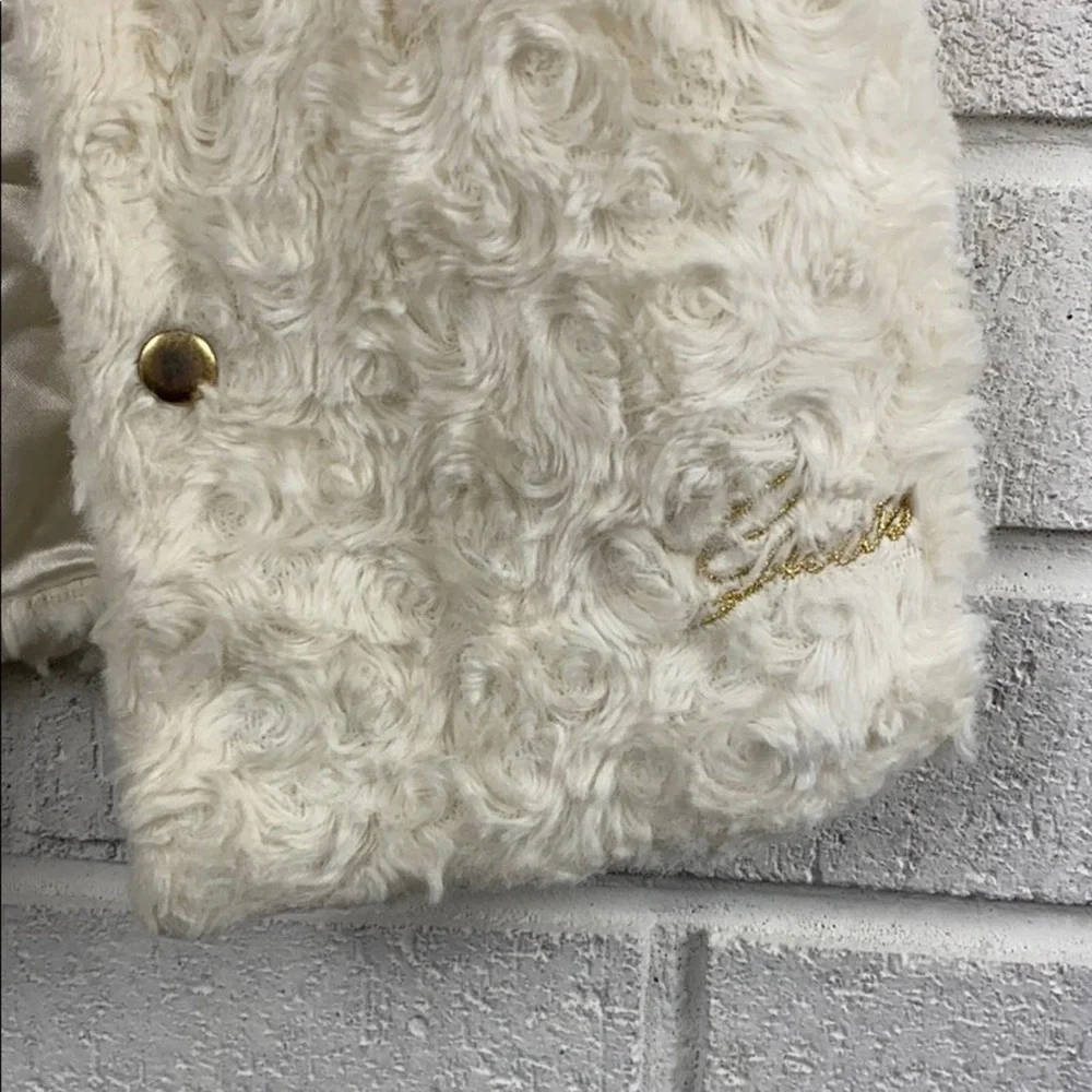 Guess Girls Cream Color Faux Fur Vest size 5-6